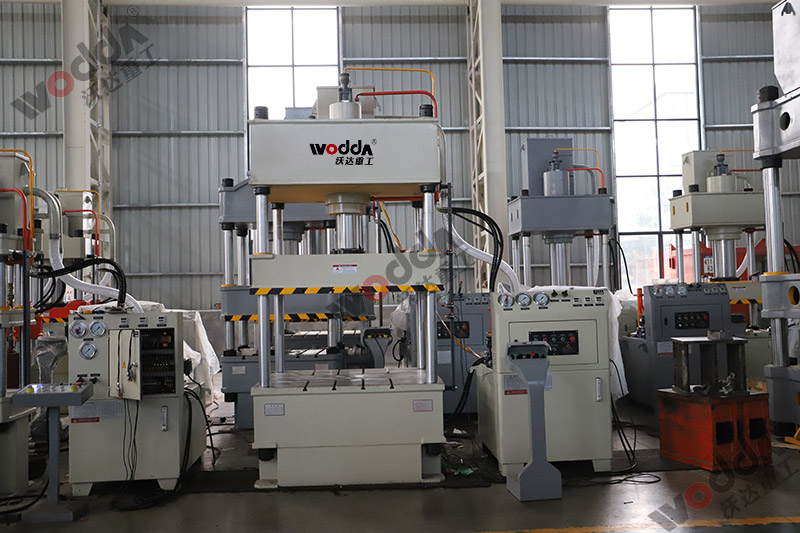 100噸薄板拉伸液壓機 100噸薄板拉伸液壓機