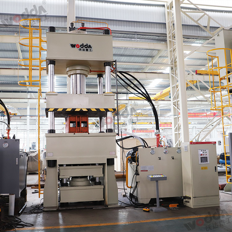 500噸多頂桿拉伸液壓機(jī) 500噸多頂桿拉伸液壓機(jī)